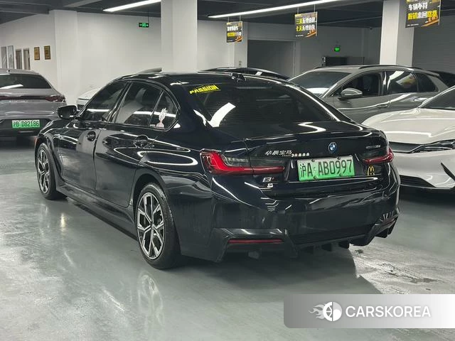 BMW i3 2023 Черный из Китая