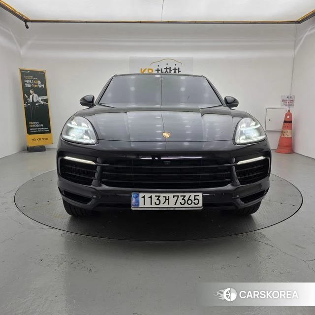 Porsche Cayenne (PO536) 2020 Черный из Кореи