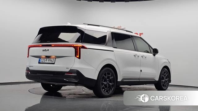 Kia The New Carnival 4th Generation 2025 Белый из Кореи