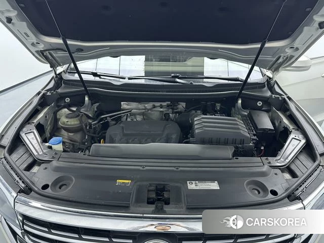 Volkswagen Viloran 2021 Шампань из Китая