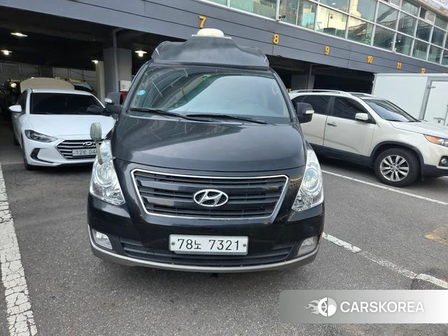 Hyundai The New Grand Starex 2018 Черный из Кореи