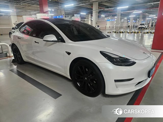 Tesla Model 3 2022 Белый из Кореи