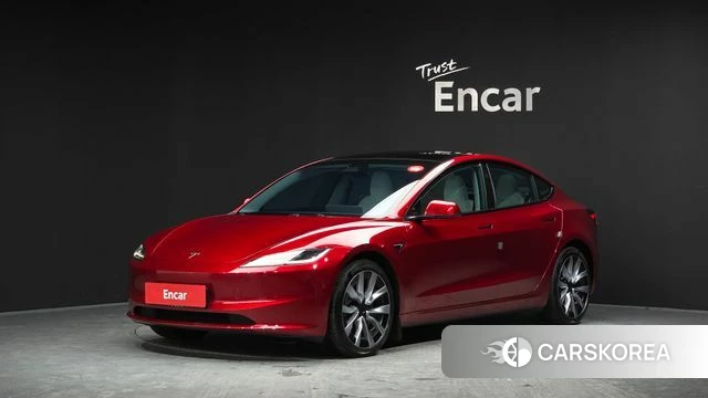 Tesla Model 3 2024 Красный из Кореи