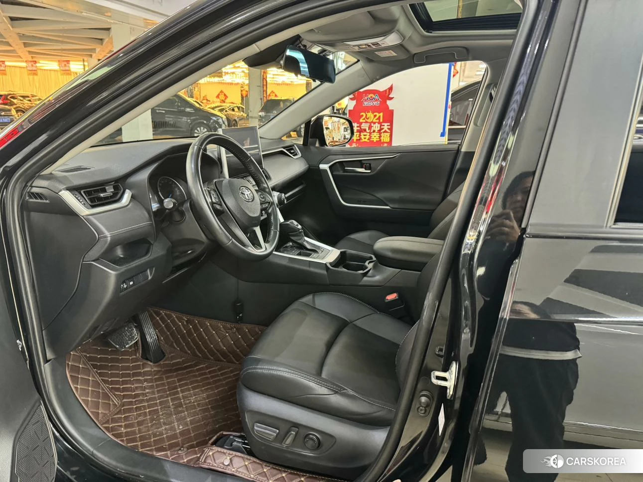Toyota Wildlander 2021 Черный из Китая