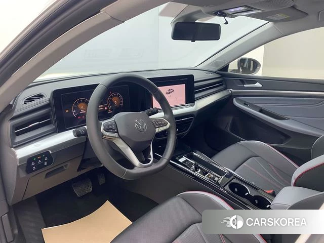 Volkswagen Lamando 2023 Белый из Китая