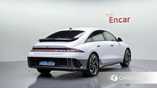 Hyundai Ionic 6 2023 Белый из Кореи