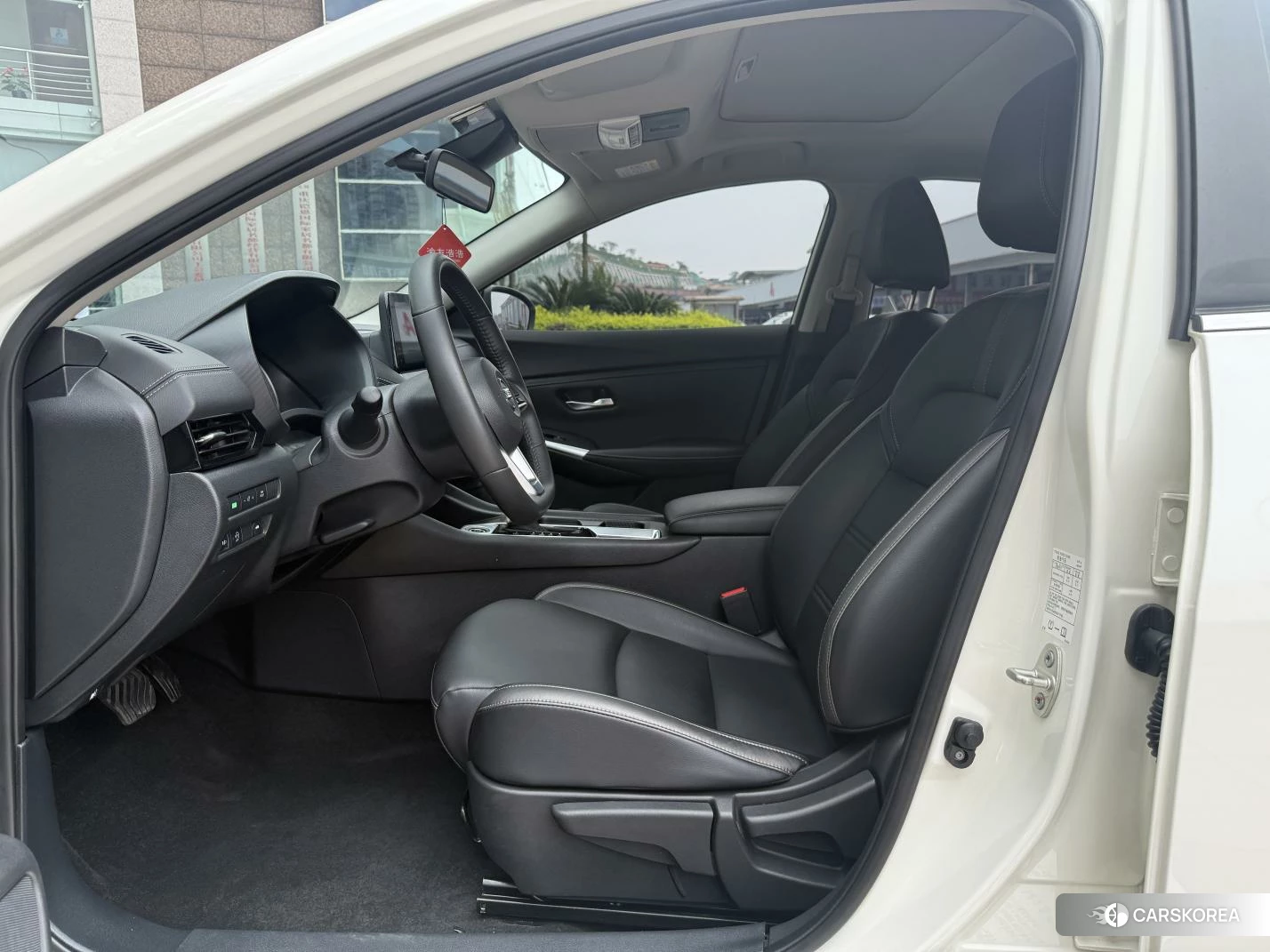Nissan Sylphy 2020 Белый из Китая