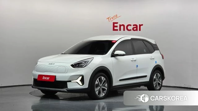 Kia Niro Plus 2022 Белый из Кореи