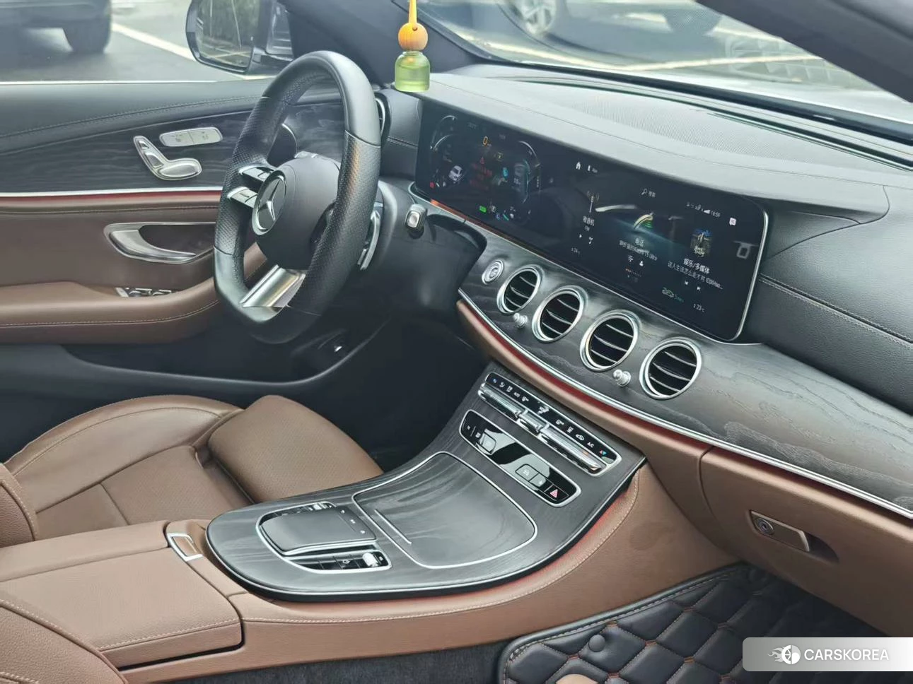 Mercedes-Benz E-Class 2021 Черный из Китая
