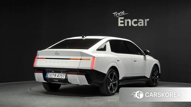 Hyundai Avante (CN8) 2026 Белый из Кореи
