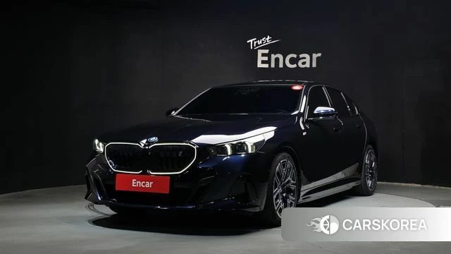 BMW i5 (G60) 2023 Черный из Кореи