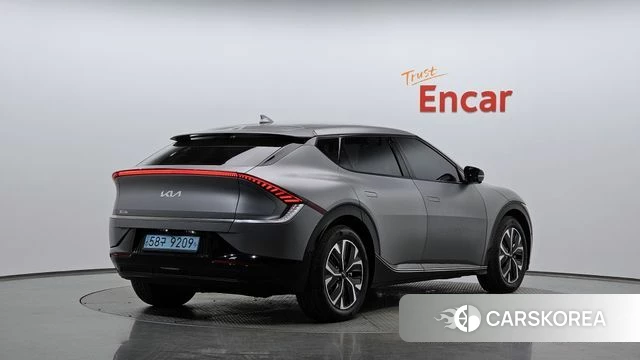 Kia EV6 2021 Серебряный из Кореи