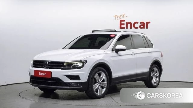 Volkswagen Tiguan second Generation 2020 Белый из Кореи