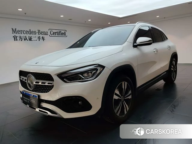 Mercedes-Benz GLA 2023 Белый из Китая