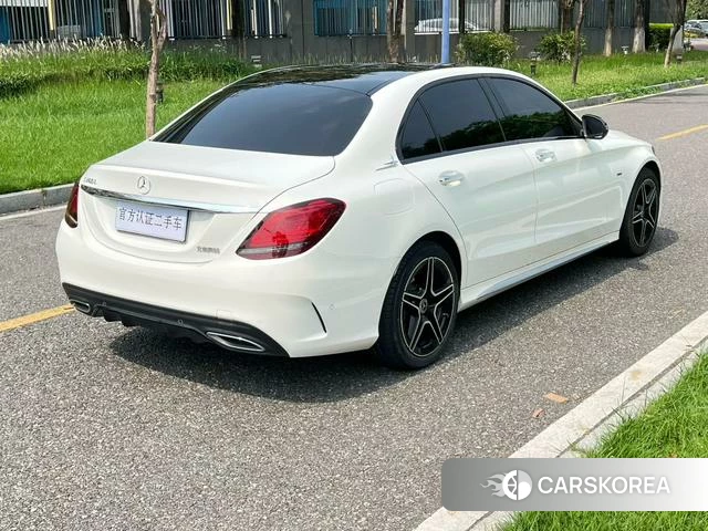 Mercedes-Benz C-class 2021 Белый из Китая