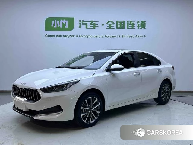 Kia K3 2022 Белый из Китая