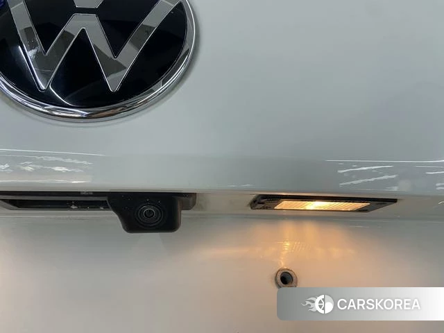 Volkswagen Tharu 2022 Белый из Китая