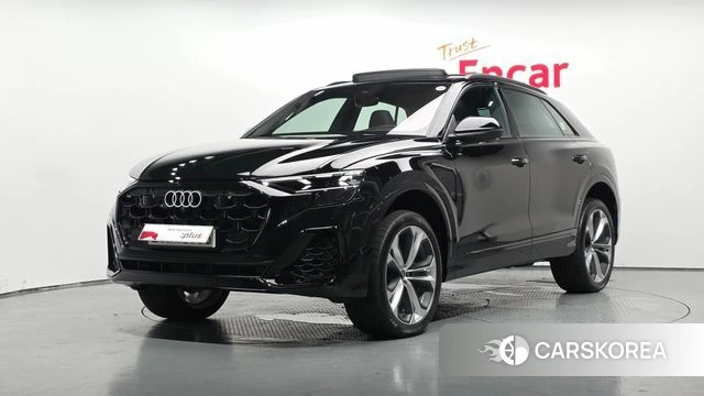 Audi Q8 (4M) 2024 Черный из Кореи
