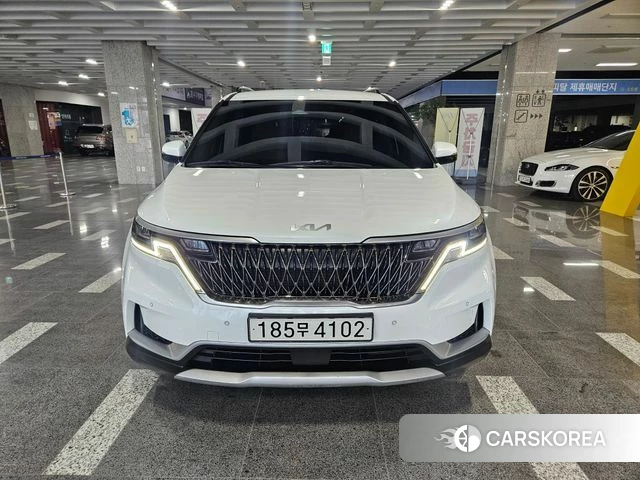 Kia Carnival 4th generation 2023 Белый из Кореи