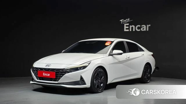 Hyundai Avante Hybrid (CN7) 2023 Белый из Кореи