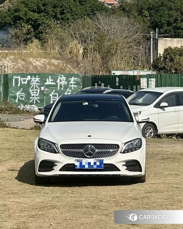Mercedes-Benz C-class 2021 Белый из Китая