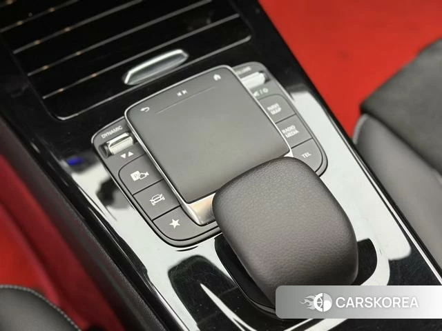 Mercedes-Benz A-Class 2022 Белый из Китая