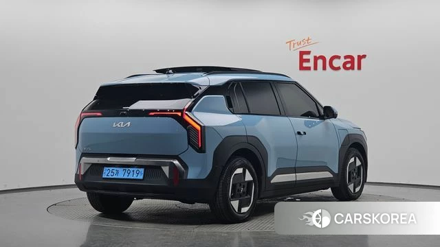Kia EV3 2024 Небесно-голубой из Кореи