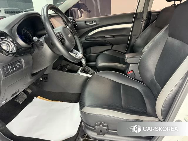 Kia KX1 2021 Белый из Китая