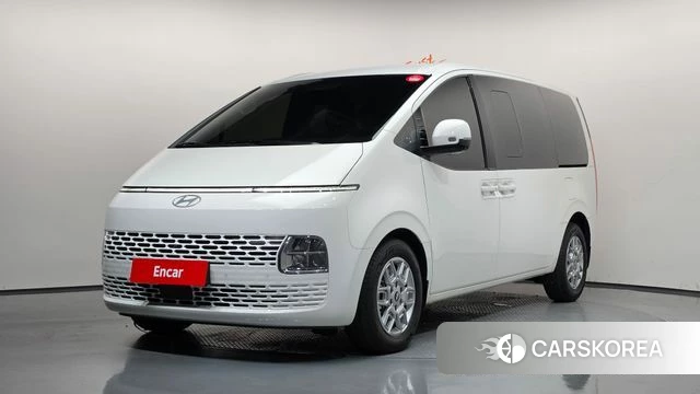 Hyundai Staria 2025 Белый из Кореи