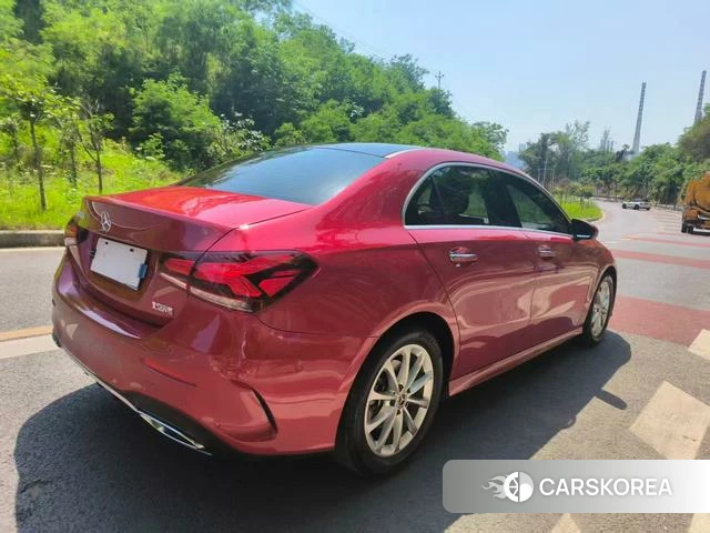 Mercedes-Benz A-Class 2023 Красный из Китая