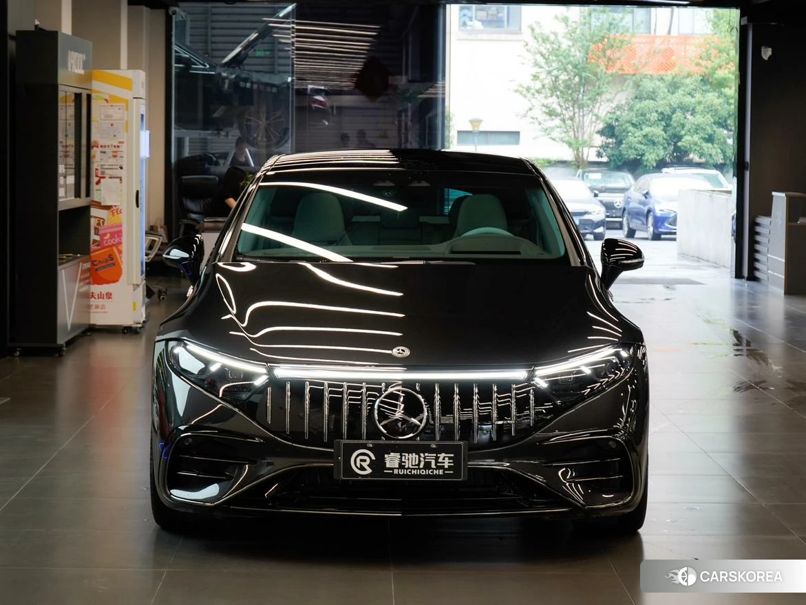 Mercedes-Benz AMG EQS 2022 Темно-серый из Китая