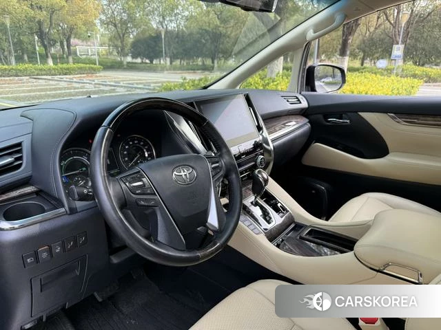 Toyota Vellfire 2021 Черный из Китая