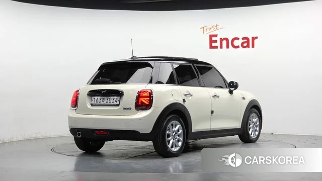 Mini Cooper 2020 Жемчужный цвет из Кореи