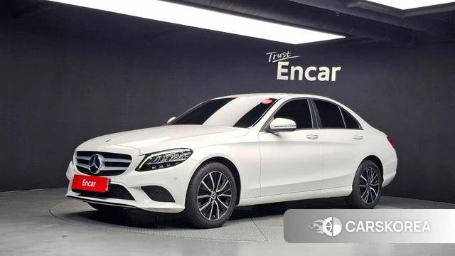 Mercedes-Benz C-Class W205 2019 Белый из Кореи