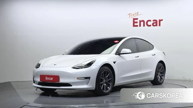 Tesla Model 3 2021 Белый из Кореи