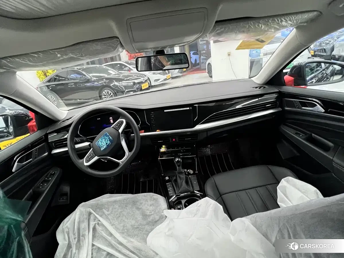 Volkswagen Passat 2026 Черный из Китая