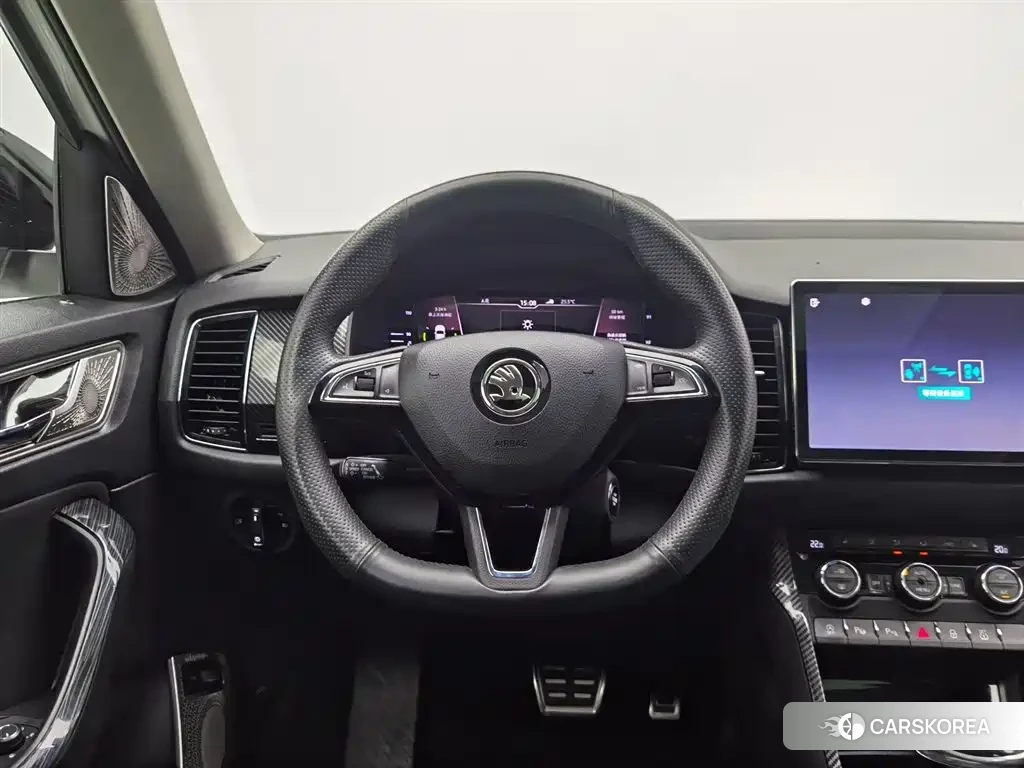 Skoda Kodiaq 2020 Белый из Китая
