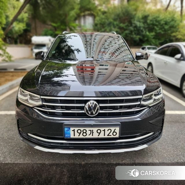 Volkswagen Tiguan second Generation 2021 Черный из Кореи