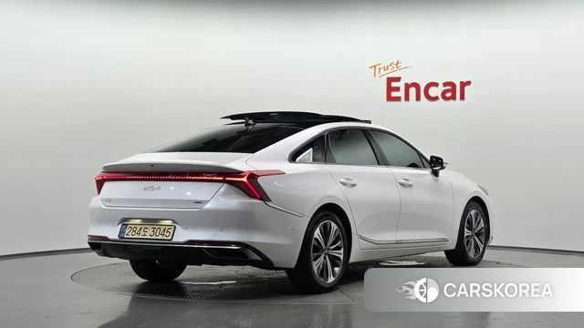 Kia K8 Hybrid 2022 Белый из Кореи