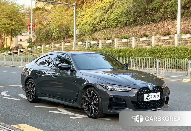 BMW 4 series 2023 Темно-серый из Китая