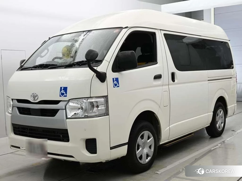 Toyota HiAce Van 2021 из Японии
