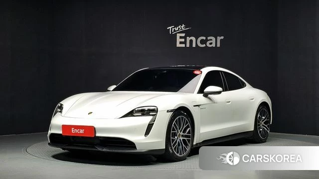 Porsche Taycan 2023 Белый из Кореи