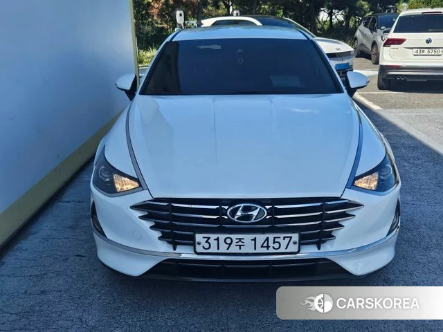 Hyundai Sonata (DN8) 2019 Белый из Кореи