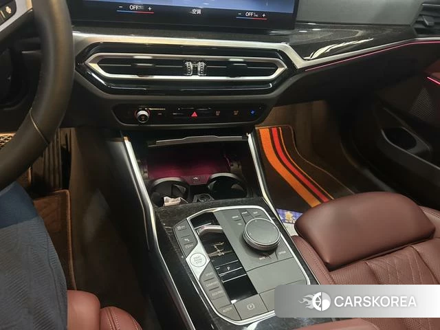 BMW 3 series 2023 Черный из Китая