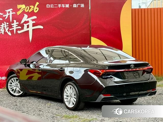 Toyota Avalon 2025 Черный из Китая