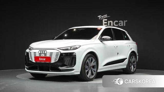 Audi SQ6 e-Tron (GF) 2025 Белый из Кореи