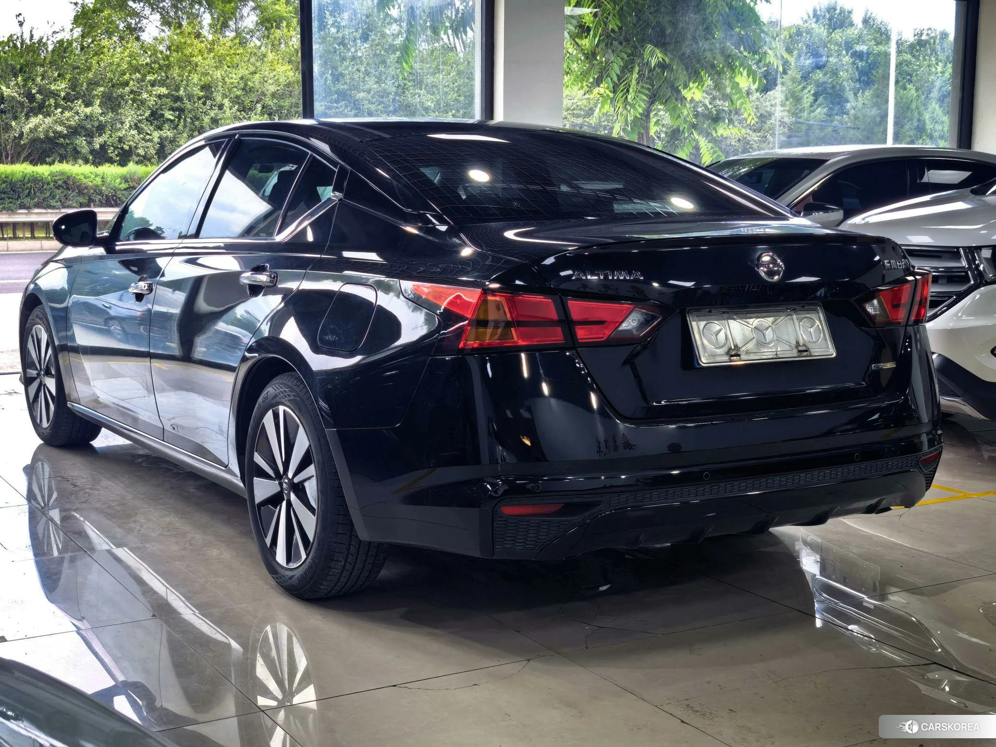 Nissan Altima 2020 Черный из Китая
