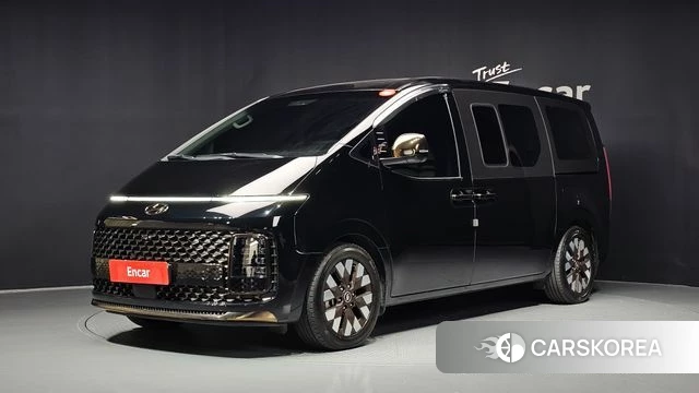Hyundai Staria 2023 Черный из Кореи