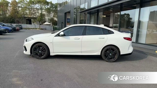 BMW 2 series 2023 Белый из Китая