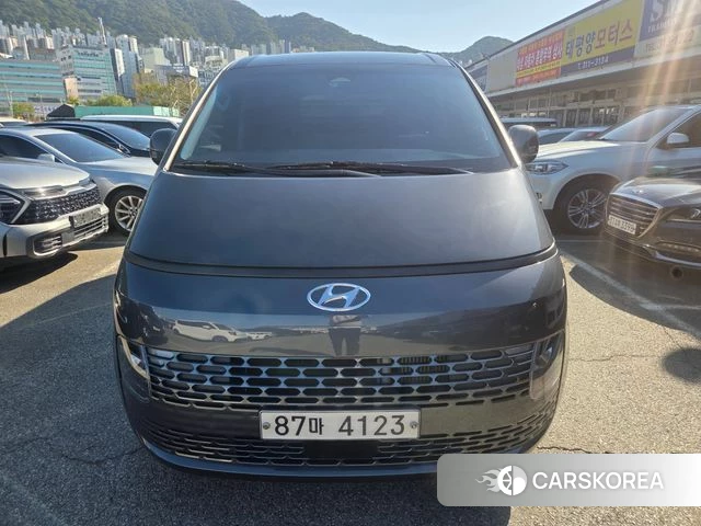 Hyundai Staria 2021 Серый из Кореи